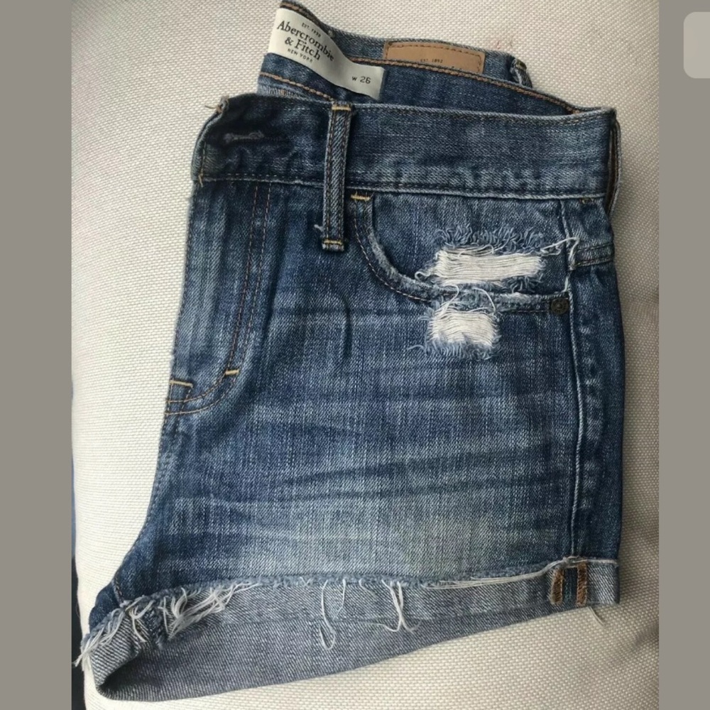 High waisted Distressed Abercrombie & Fitch  2